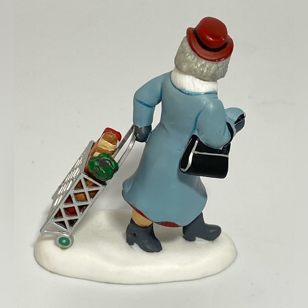 Department 56 Busy City Sidewalks Woman With Shopping Cart